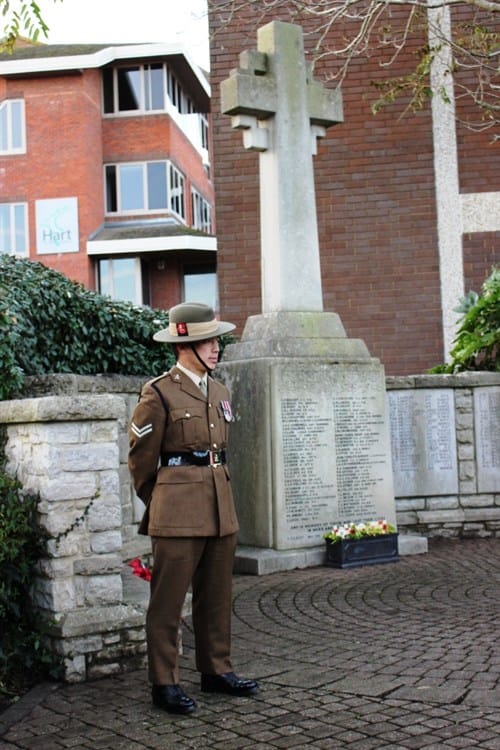 remembrance-sunday-gurkha-square-fleet-november-2016-38_500x750